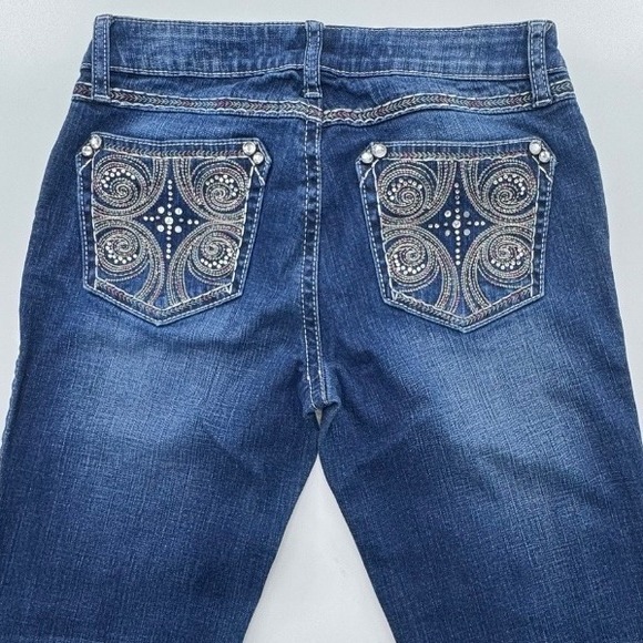 Rock 47 Wrangler Embellished Jeans Low Rise Bootcut Dark Wash Size 3/34 - Picture 3 of 8